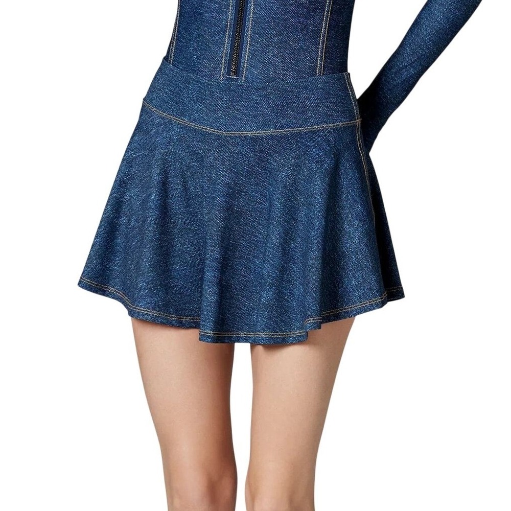 WATSKIN Denim Blue Swim Skort Zip Pocket Beach Tennis Skirt UPF 50+ S